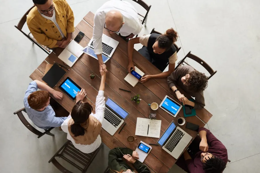 How To Build Long-Term Customer Relationships In B2B