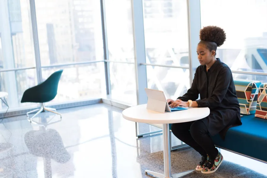 B2B Strategies To Attract And Retain Clients