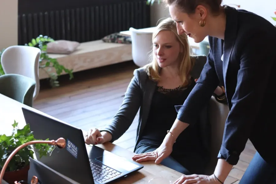 How To Build Long-Term Customer Relationships In B2B